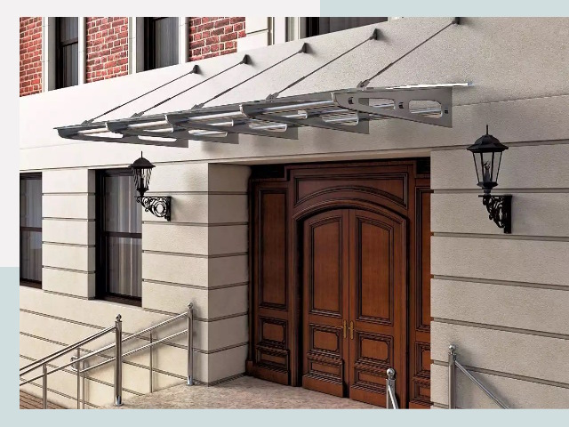 Металлические козырьки от 623 руб. в Симферополе